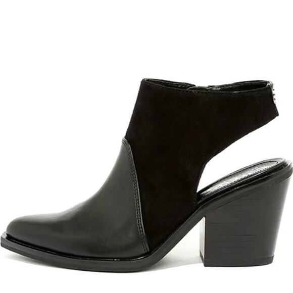 Sam Edelman Circus Carly Cut Out Boots 9 Black Ankle Booties Western Heel - Picture 1 of 8